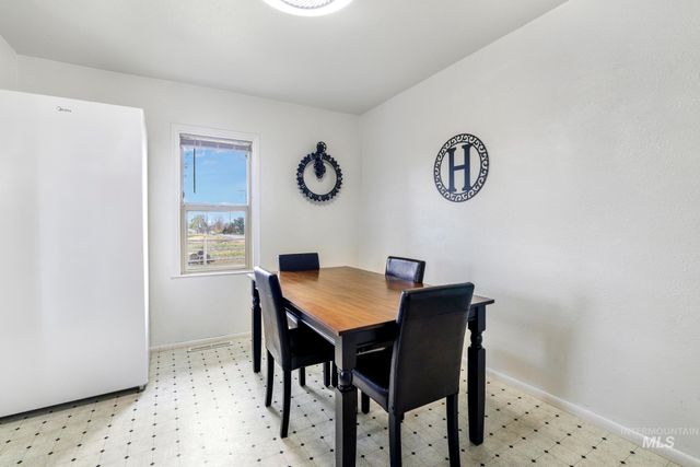 88 S 400 W, Jerome, ID 83338