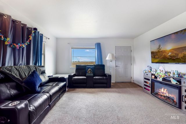 88 S 400 W, Jerome, ID 83338
