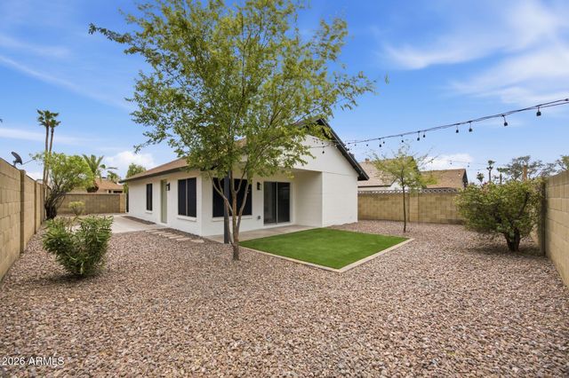 18426 N 19TH Street, Phoenix, AZ 85022