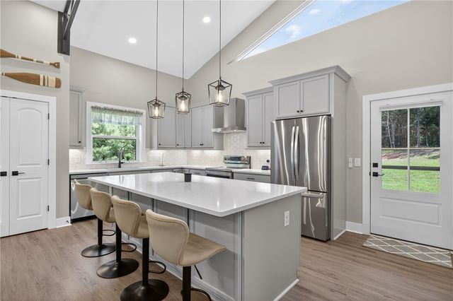 235 & 215 Dairy Farm Road, Westminster, SC 29693