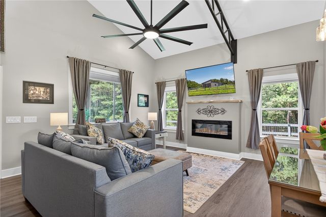 235 & 215 Dairy Farm Road, Westminster, SC 29693