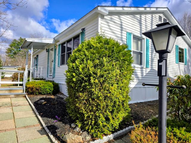 1 Marsh Hill Circle, Tilton, NH 03276