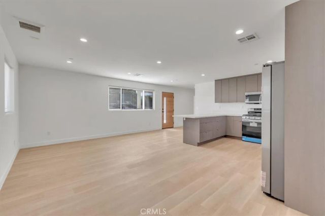 11526 Balboa Blvd, Granada Hills, CA 91344
