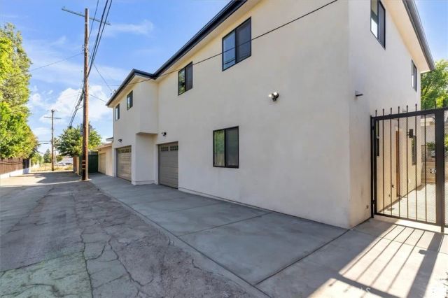 11526 Balboa Blvd, Granada Hills, CA 91344