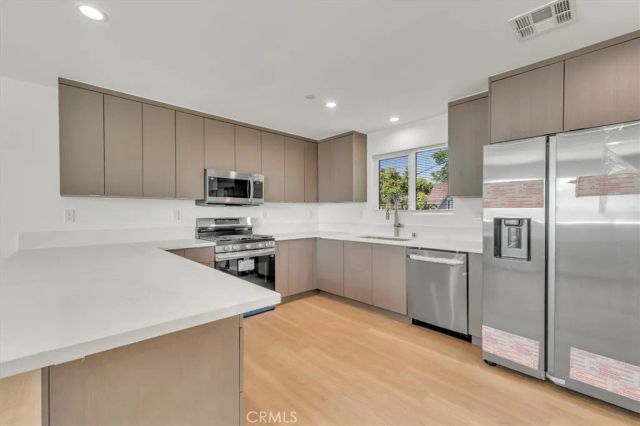 11526 Balboa Blvd, Granada Hills, CA 91344