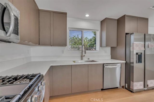 11526 Balboa Blvd, Granada Hills, CA 91344