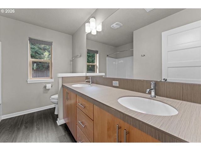 36716 ICHABOD St, Sandy, OR 97055