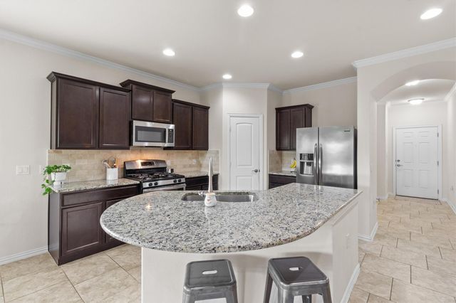 10413 Crescendo LN, Austin, TX 78747