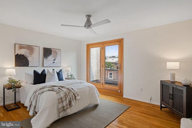 2046 SOUTH ST, Philadelphia, PA 19146