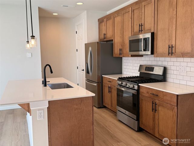 15328 208th Avenue E, Bonney Lake, WA 98391