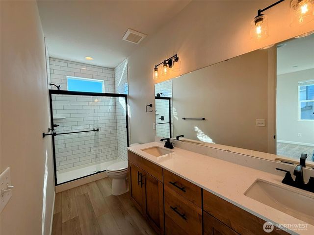 15328 208th Avenue E, Bonney Lake, WA 98391