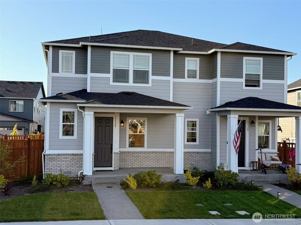 15328 208th Avenue E, Bonney Lake, WA 98391