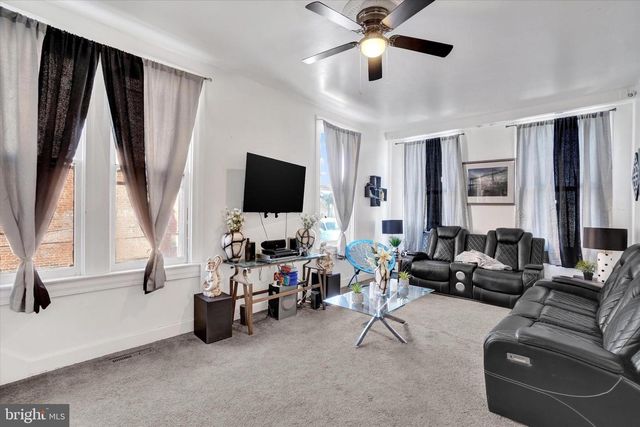 700 N PERSHING AVE, York, PA 17404