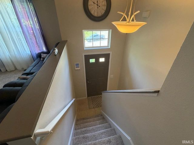2607 S Southern Pines Court, Bloomington, IN 47403