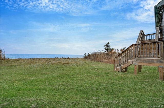 22 Rod Street, East Patchogue, NY 11772