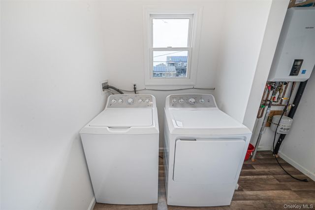 22 Rod Street, East Patchogue, NY 11772