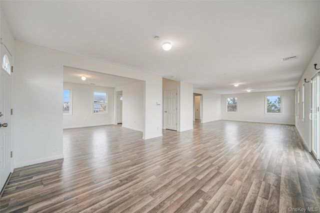 22 Rod Street, East Patchogue, NY 11772