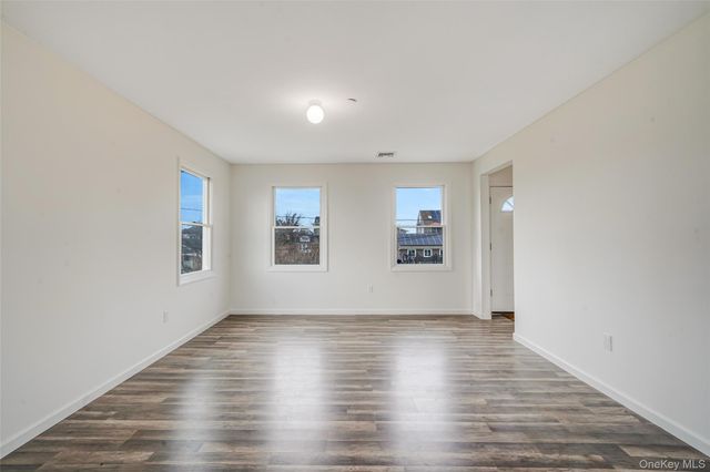 22 Rod Street, East Patchogue, NY 11772