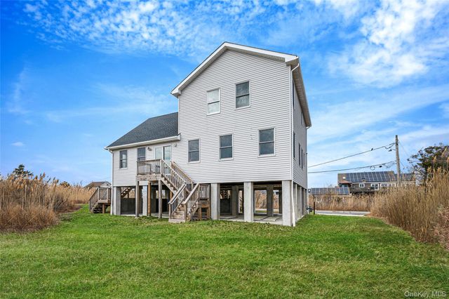 22 Rod Street, East Patchogue, NY 11772