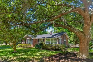 455 Lydia Drive, Charleston, SC 29412