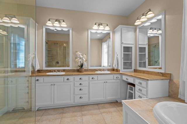 8920 Cypress Creek Road, Lantana, TX 76226