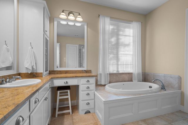 8920 Cypress Creek Road, Lantana, TX 76226