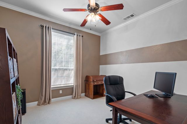 8920 Cypress Creek Road, Lantana, TX 76226