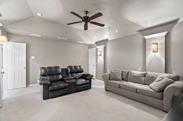 8920 Cypress Creek Road, Lantana, TX 76226