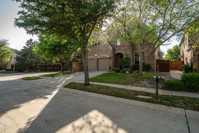 8920 Cypress Creek Road, Lantana, TX 76226