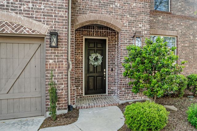 8920 Cypress Creek Road, Lantana, TX 76226