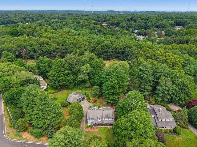 1327 South St, Needham, MA 02492
