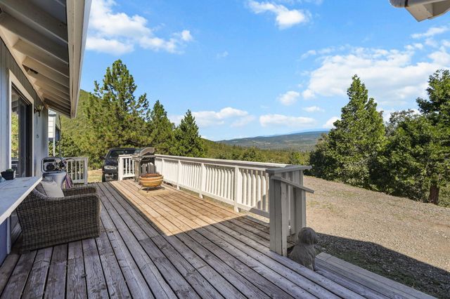 29453 Round Mountain Road, Round Mountain, CA 96084