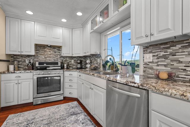 29453 Round Mountain Road, Round Mountain, CA 96084