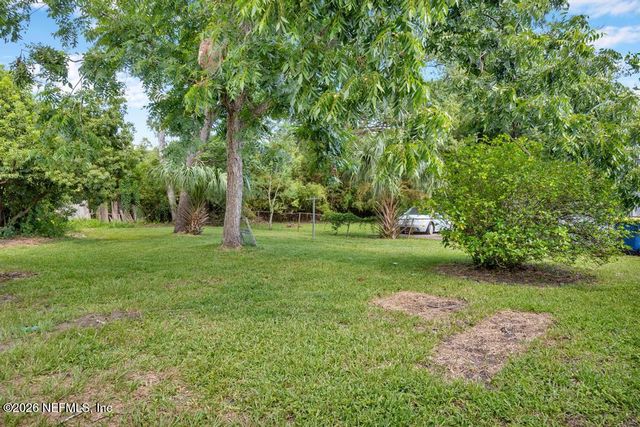 5303 BUNCHE Drive, Jacksonville, FL 32209