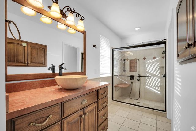 1234 W OAKRIDGE DR, Farmington, UT 84025