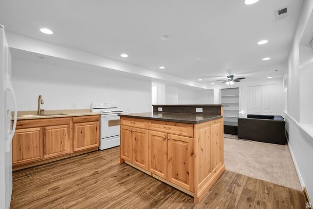 1234 W OAKRIDGE DR, Farmington, UT 84025