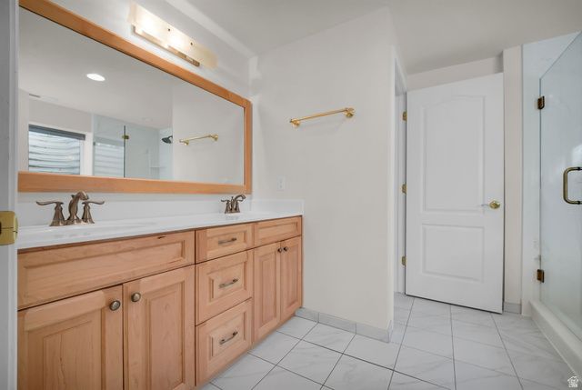 1234 W OAKRIDGE DR, Farmington, UT 84025