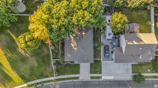 1234 W OAKRIDGE DR, Farmington, UT 84025