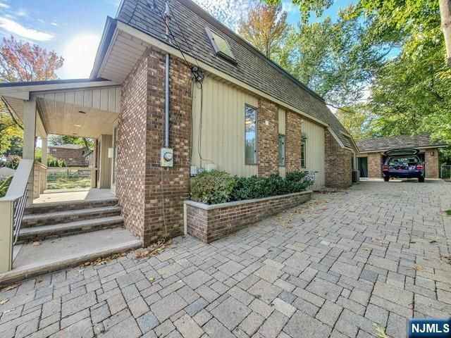 23 6th Street, Englewood Cliffs, NJ 07632