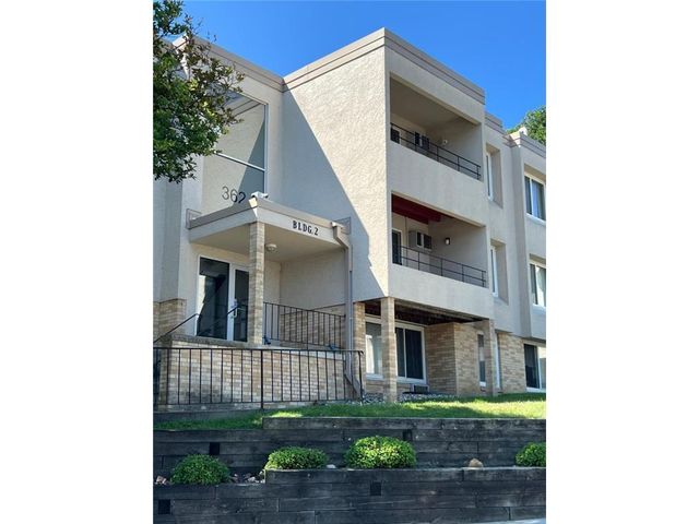 362 Elton Hills Drive NW 18, Rochester, MN 55901