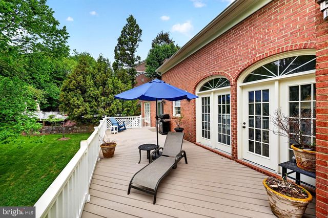 9720 AVENEL FARM DR, Potomac, MD 20854