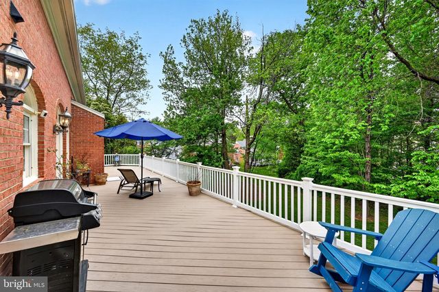 9720 AVENEL FARM DR, Potomac, MD 20854