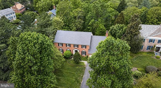 9720 AVENEL FARM DR, Potomac, MD 20854