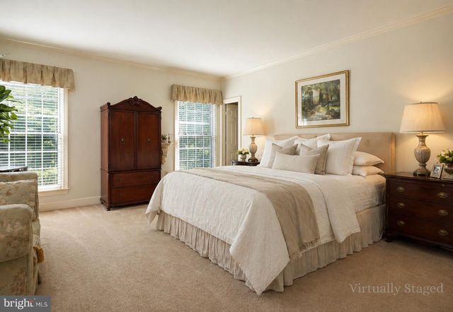 9720 AVENEL FARM DR, Potomac, MD 20854