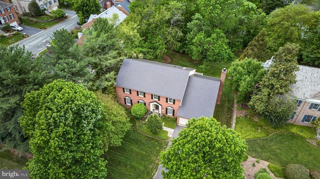 9720 AVENEL FARM DR, Potomac, MD 20854