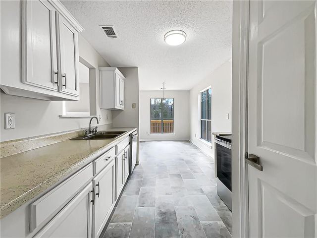 206 Sport Way, Griffin, GA 30223