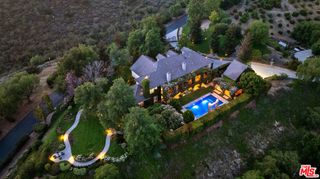 13418 Nightsky Drive, Camarillo, CA 93012