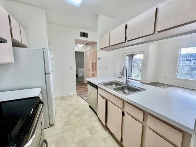 13025 SANCTUARY COVE DRIVE 301, Tampa, FL 33637