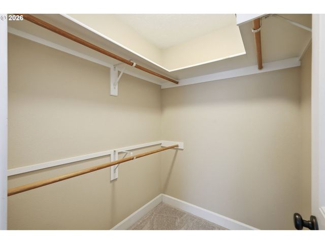 520 ETHAN Ct, Springfield, OR 97477