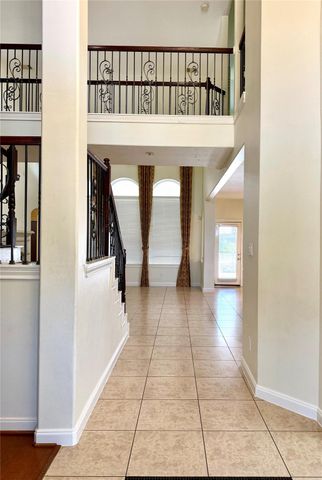 6839 Emerson, Sugar Land, TX 77479